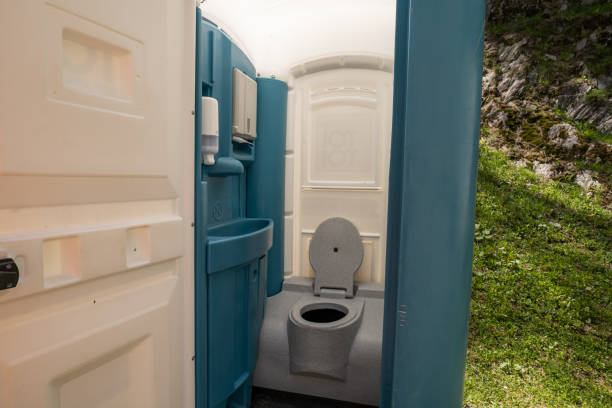 Best Portable restroom trailer rental  in Cementon, PA